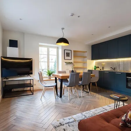 Pilies Street Exclusive Apartment By Reside Baltic Vilnius Exterior photo